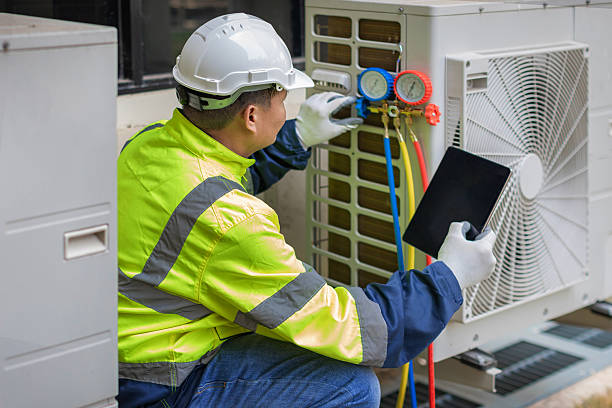 Professional Hvac technician working in Lexington, OK
